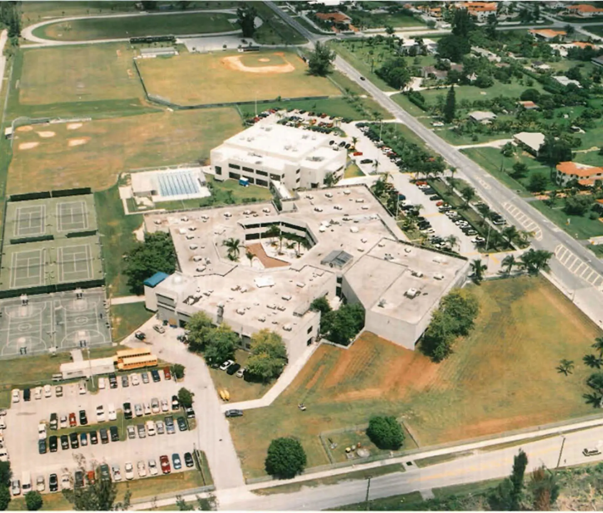 1996 Belen Campus Aerial