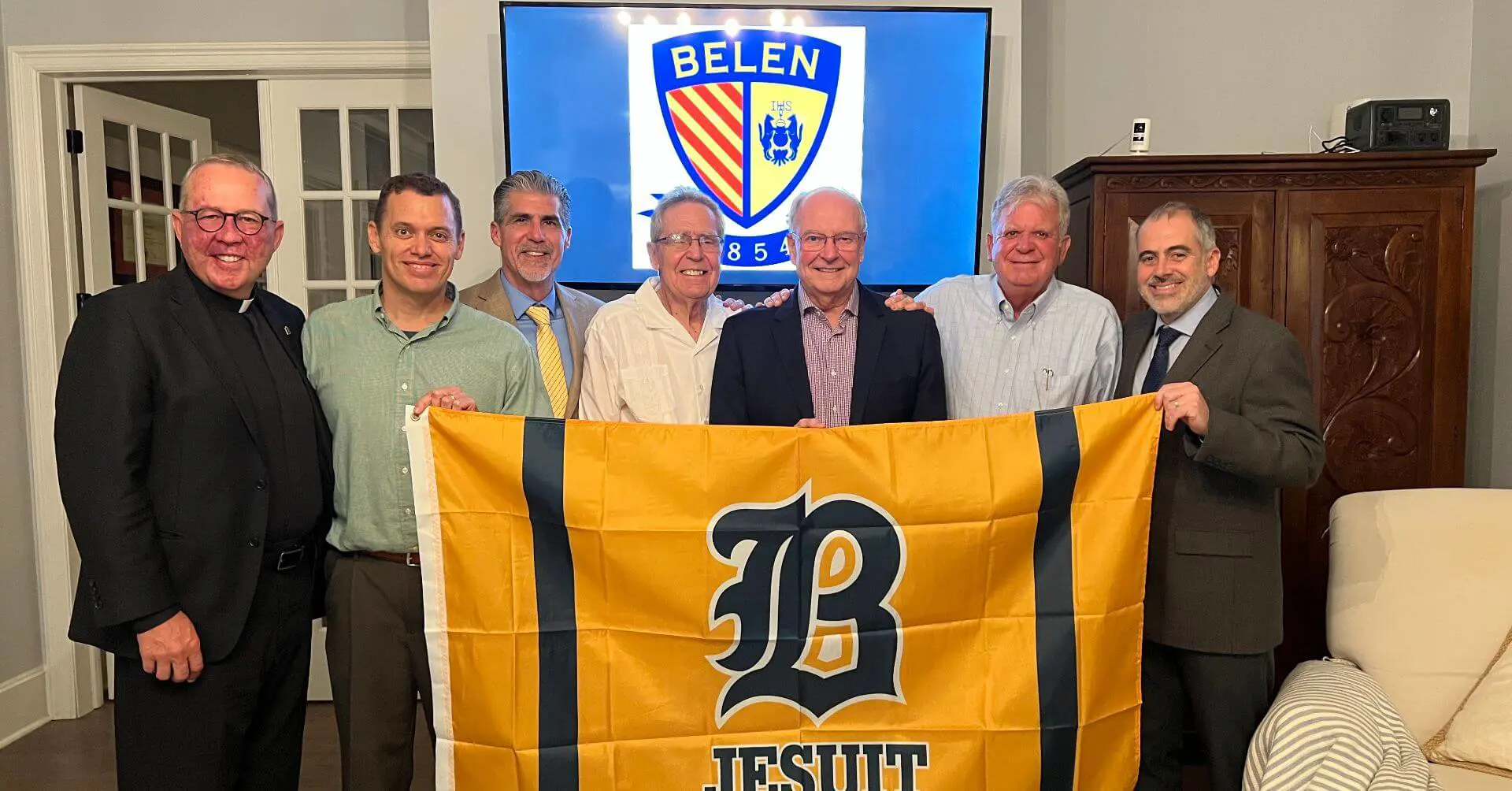 Belen Jesuit alumni at the 2023 Dallas Alumni Tour