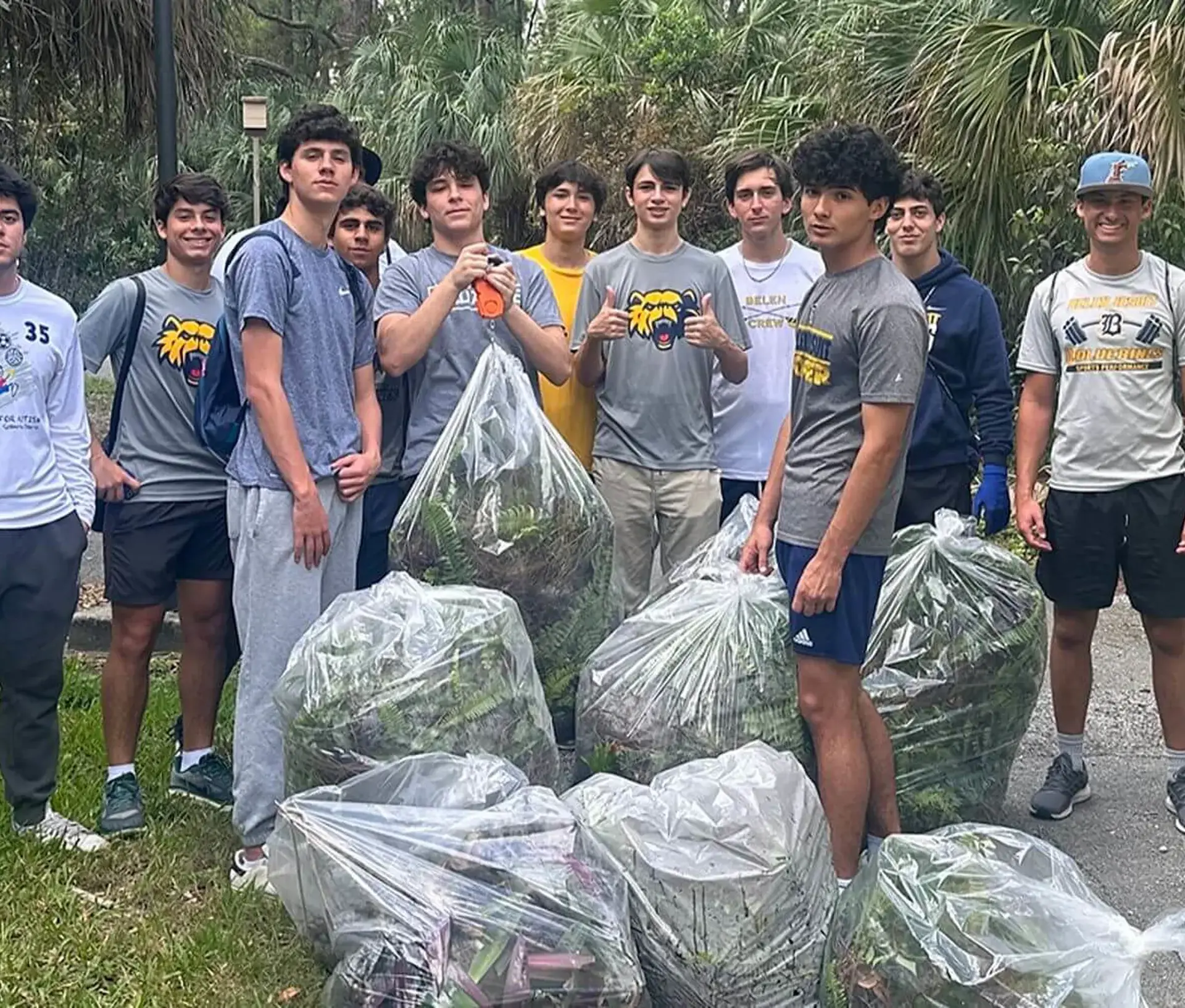 Belen Jesuit students engaged in a Christian Service program activity.