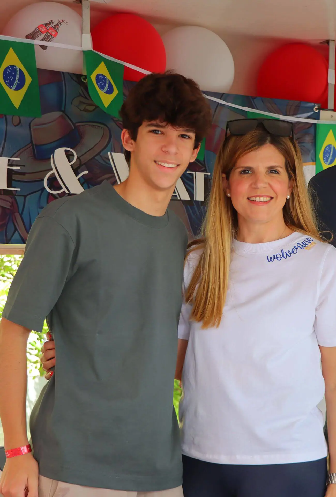 Belen parents work alongside their son at the annual Tombola festival held on the campus. This Belen tradition traces its roots to the 1920s in Cuba.