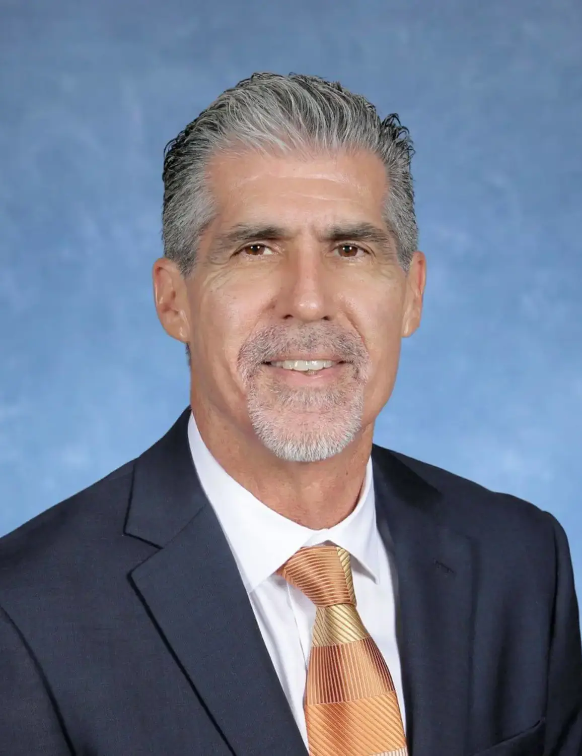Carlos Bravo ’84, Alumni Association Executive Director
