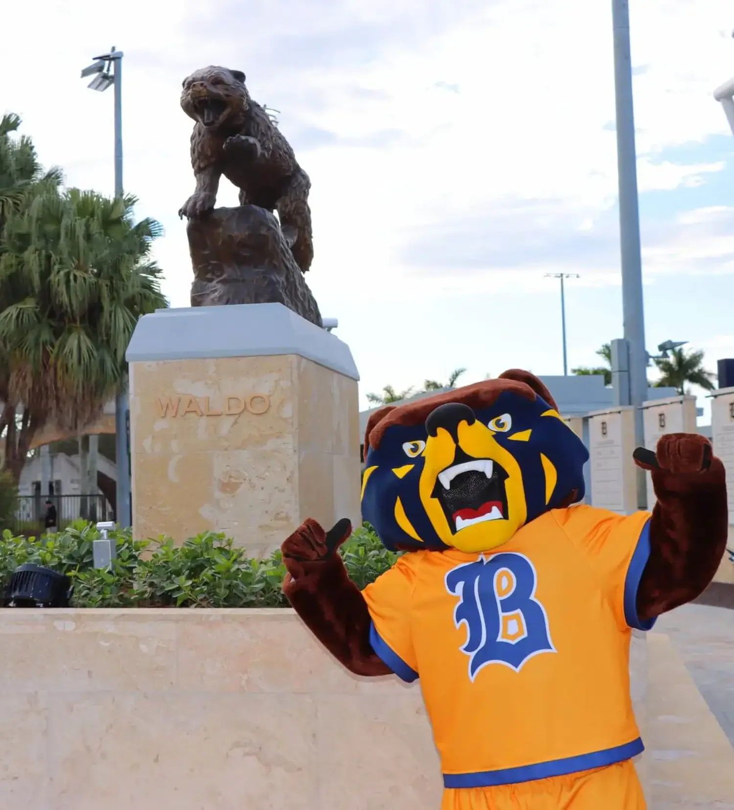 Wolverine Mascot posing in the Game Day Plaza