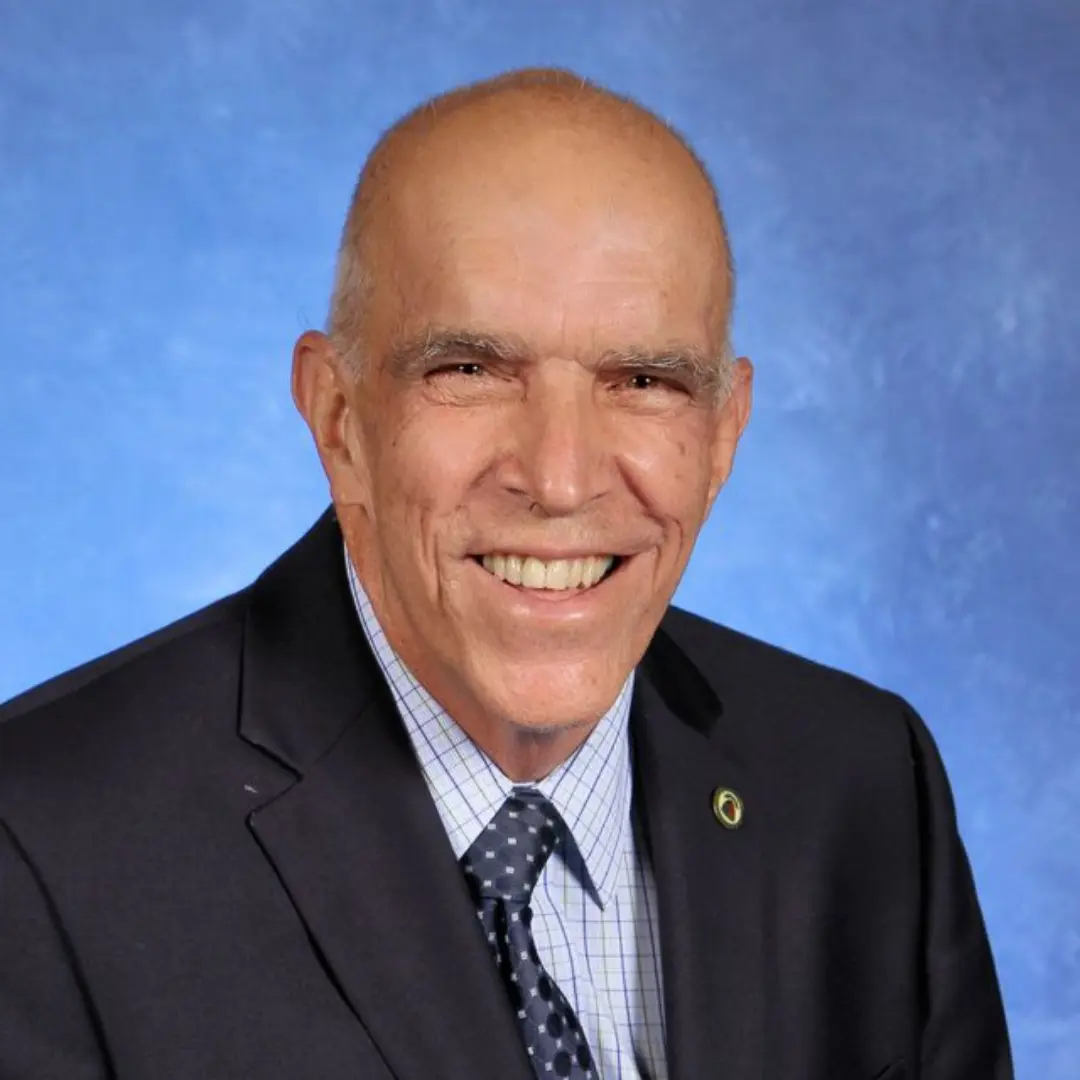 Mr. Jorge Munoz-Bustamante '69