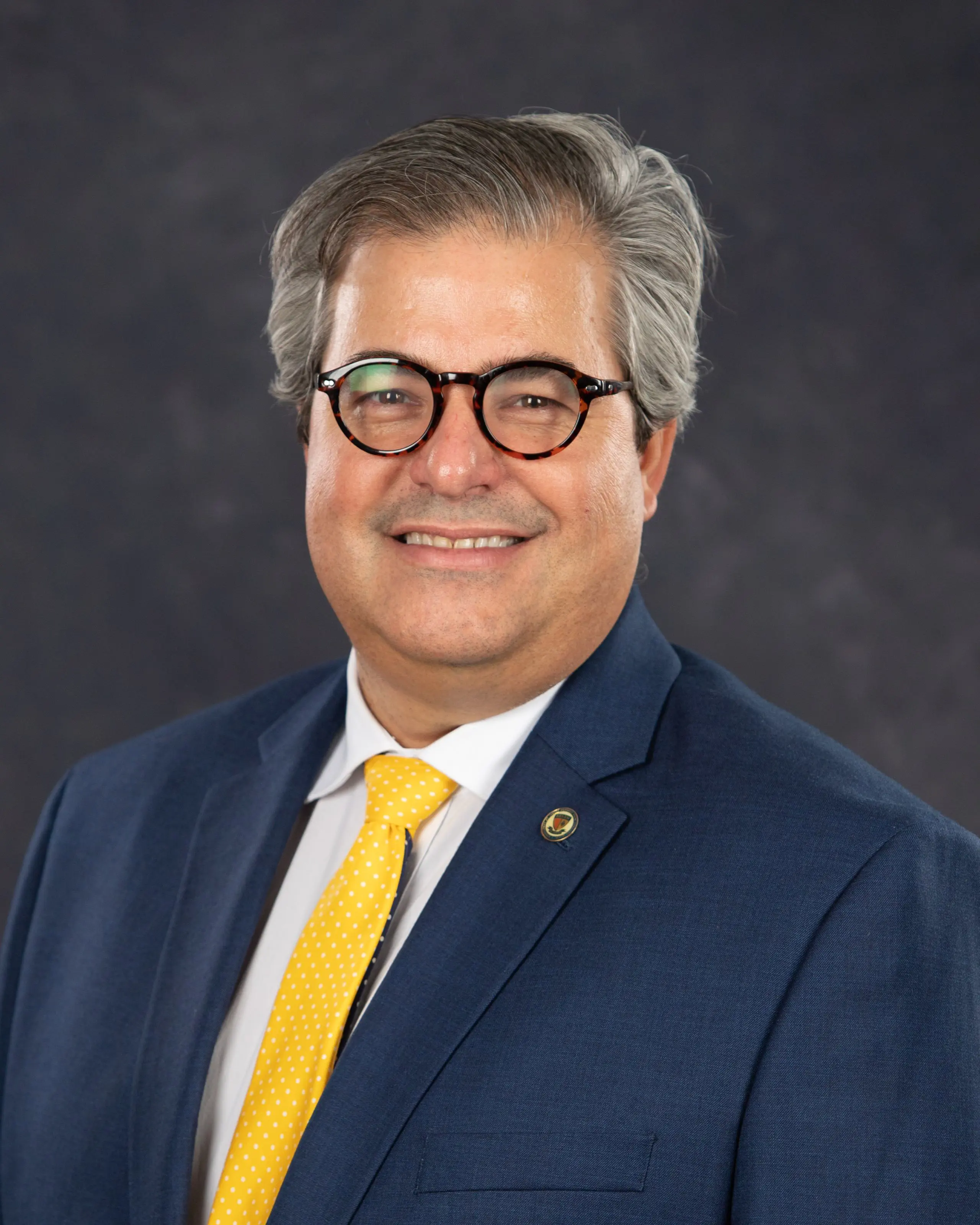 Headshot picture of Belen Alumni Board of Directors President, José López-Varela, class of 1987