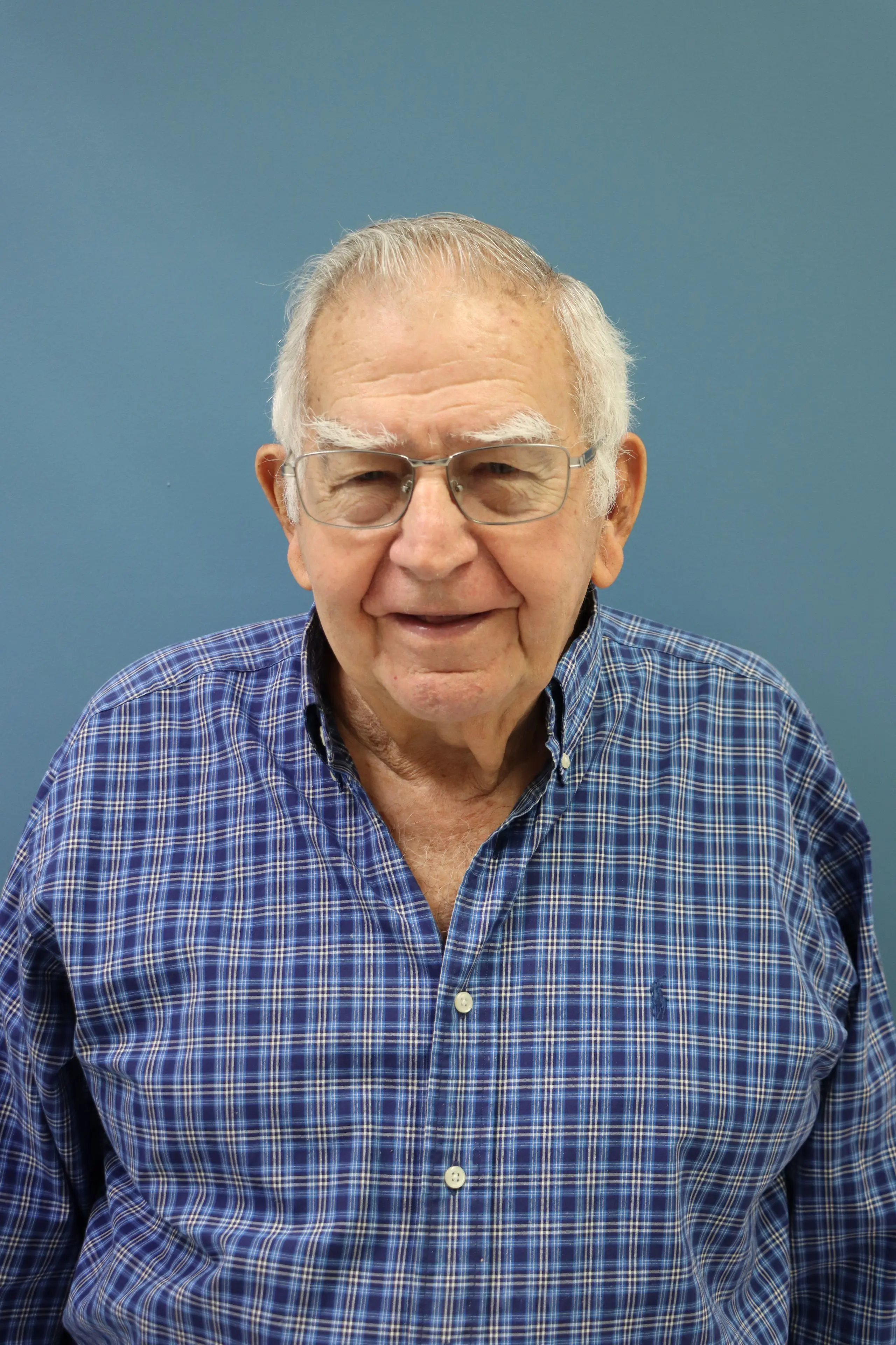 Yearbook picture of Belen Jesuit Alumni Office Volunteer Luis Fernández De Castro, class of 1954