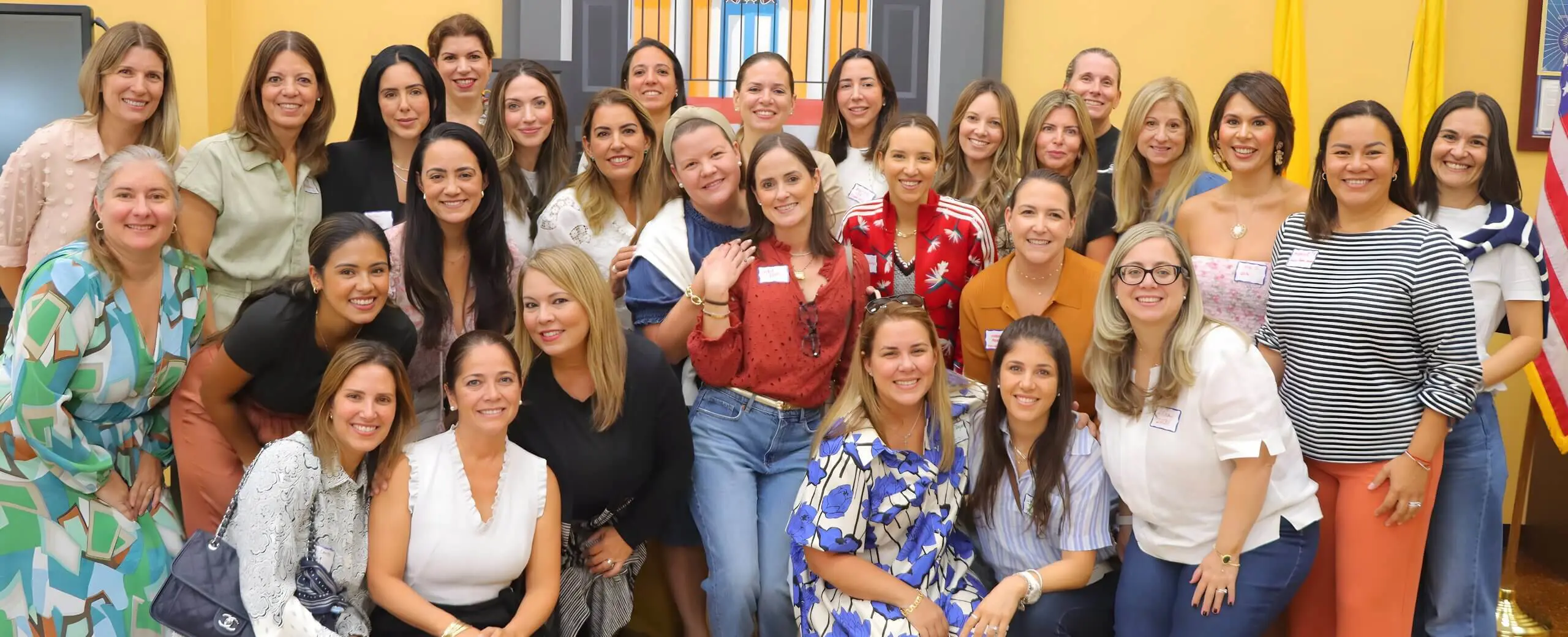 Belen Jesuit Parents Group Photo
