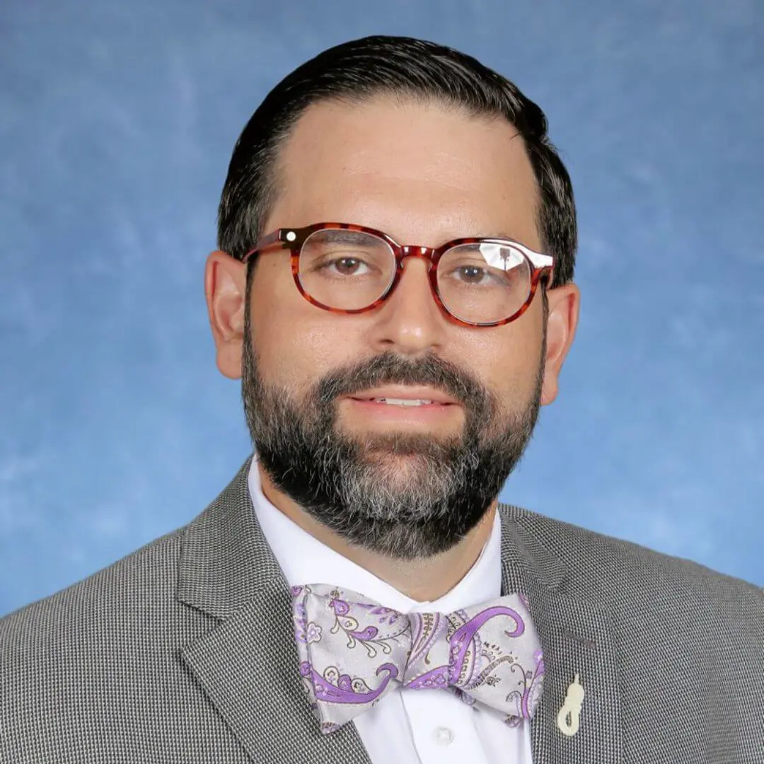 MR. ALEXANDER PENA '06