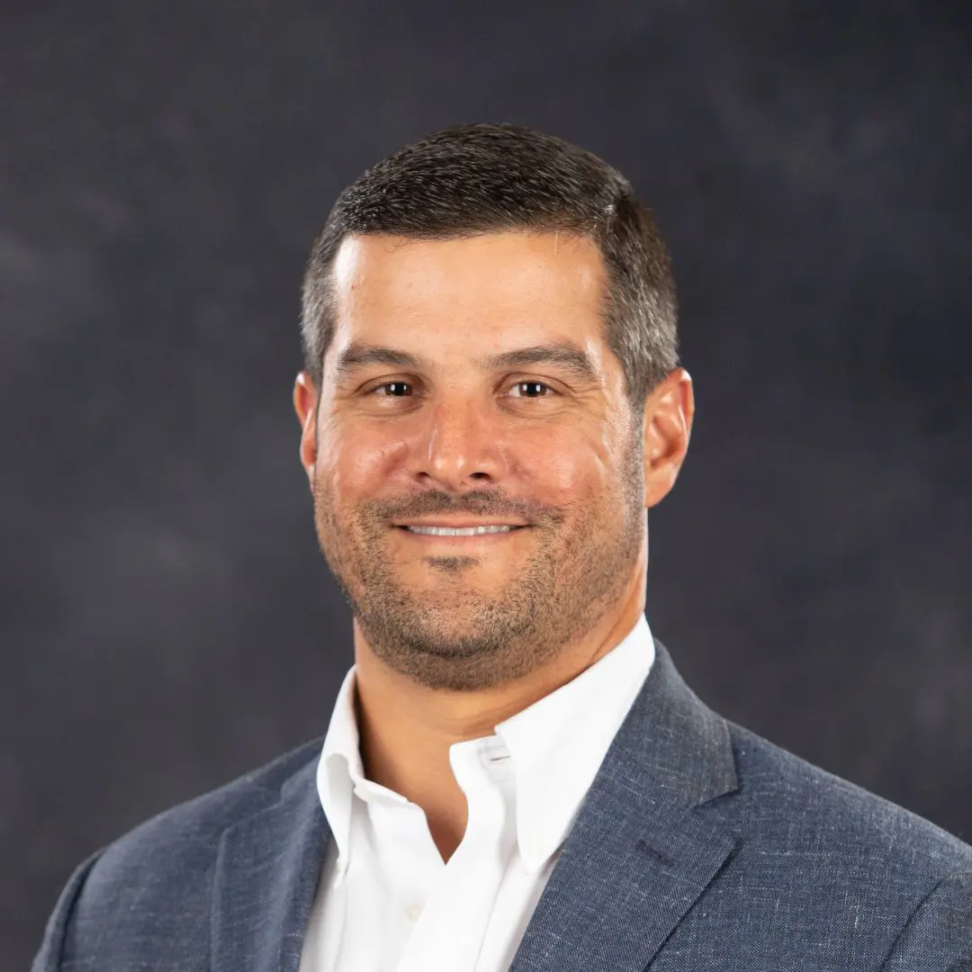 Mr. Thomas Pla ‘00